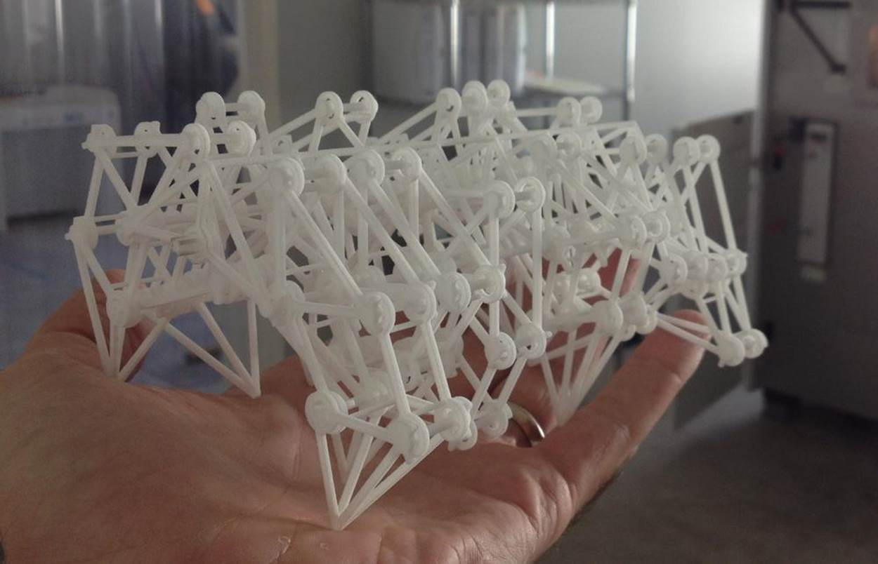 A Strandbeest mechanism by Theo Jansen, printed in nylon on an EOS selective laser sintering (SLS) machine at Shapeways headquarters in <a href=