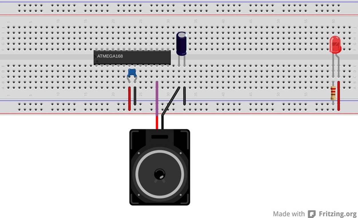 Speaker with a blocking capacitor on the breadboard