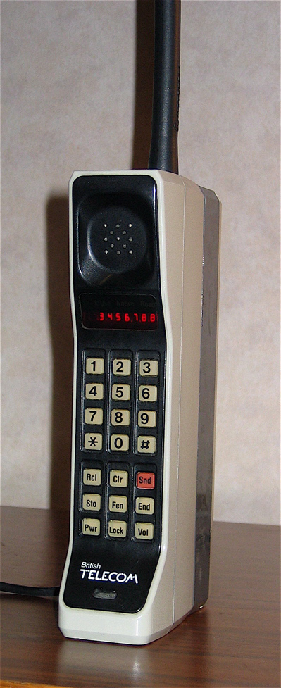 DynaTAC 8000X circa 1984
