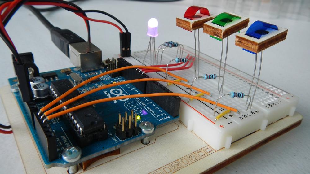 Arduino is a popular range of microcontrollers used in IoT prototyping and is designed to be accessible to newcomers to hardware prototyping; this image shows an Arduino Uno used to create a color-mixing lamp (image: Daniel Cortes)