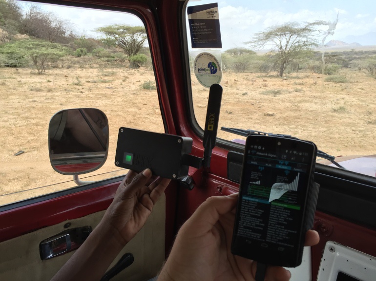 Checking antenna-enabled BRCK connectivity in rural Kenya using an Android monitoring app (image: Erik Hersman)