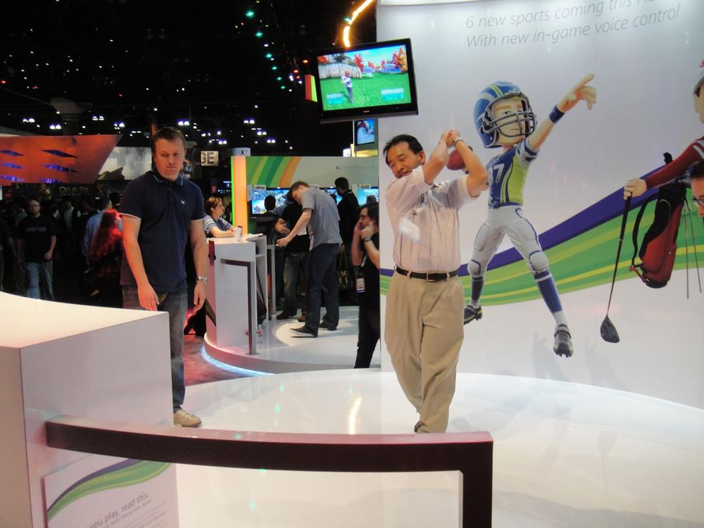 Playing Kinect Sports 2 on the Xbox (image: Doug Kline via Wikicommons/CC license)
